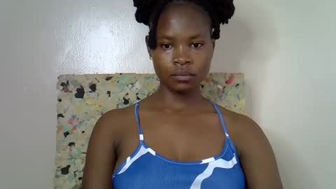 Molyne online show from 03/16/26, 02:28