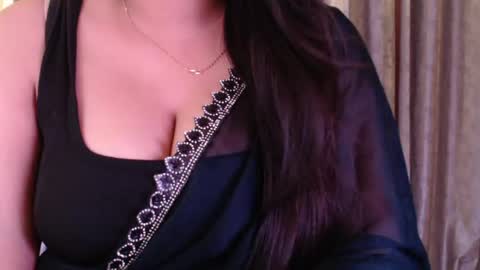 Snapshot of sexy_myra18 chatting on 05/18/26, 03:57 myra online show from 05/18/26, 03:57