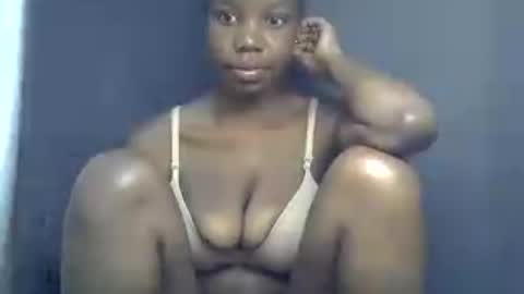 sexy_peach4 online show from 07/09/26, 11:47