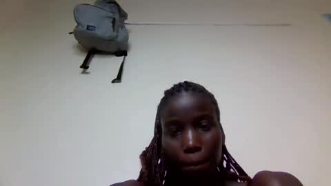 Snapshot of sexy_petittie chatting on 09/16/25, 07:37 sexy_petittie online show from 09/16/25, 07:37