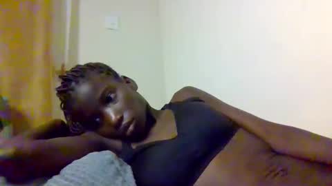 Snapshot of sexy_petittie chatting on 09/20/25, 02:56 sexy_petittie online show from 09/20/25, 02:56