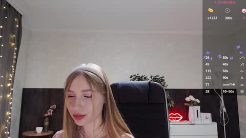 Annie - Your Dream Girl online show from 12/23/24, 05:39