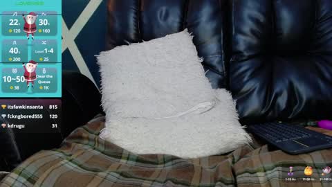 Snapshot of sexy_redgirl chatting on 12/18/24, 06:21 karoline online show from 12/18/24, 06:21