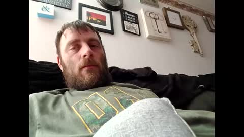 Snapshot of sexy_richy chatting on 03/03/25, 01:31    RICHY    online show from 03/03/25, 01:31