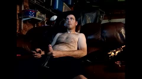 Snapshot of sexy_richy chatting on 09/16/25, 02:23    RICHY    online show from 09/16/25, 02:23