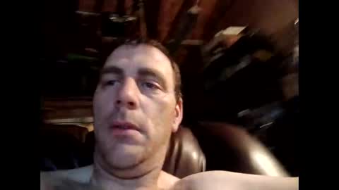 Snapshot of sexy_richy chatting on 06/07/26, 04:38 RICHY online show from 06/07/26, 04:38