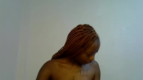 Snapshot of sexy_sasy chatting on 02/15/26, 06:15 sexy_sasy online show from 02/15/26, 06:15