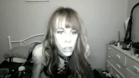 sexy scarlett cinnamon online show from 11/23/25, 06:46