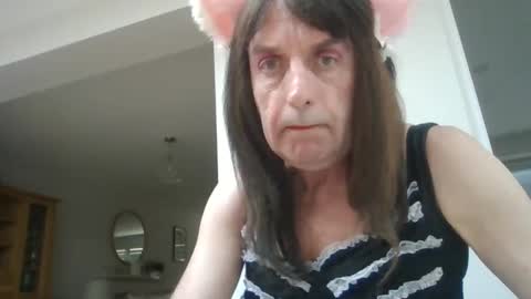 Snapshot of sexy_sophie125 chatting on 03/11/25, 04:29 Sexy Sophie online show from 03/11/25, 04:29