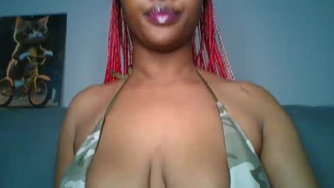 sexy sweetcandy online show from 02/07/25, 09:58