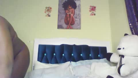 Snapshot of sexy_talia1 chatting on 10/01/25, 09:10 Eunice online show from 10/01/25, 09:10