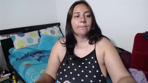 Snapshot of sexy_ticki chatting on 02/04/25, 12:29 janel online show from 02/04/25, 12:29
