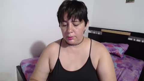 Snapshot of sexy_ticki chatting on 11/24/25, 10:53 janel online show from 11/24/25, 10:53