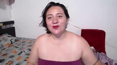 Snapshot of sexy_ticki chatting on 05/04/26, 04:58 janel online show from 05/04/26, 04:58