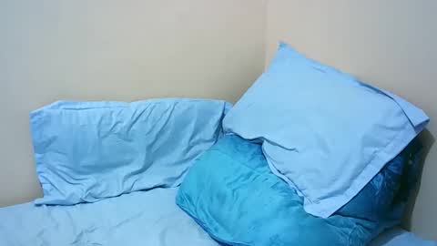 Tiffah online show from 09/19/25, 10:43