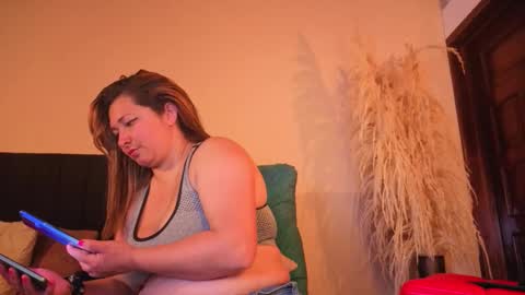 sexy_valeshca online show from 10/29/25, 01:35