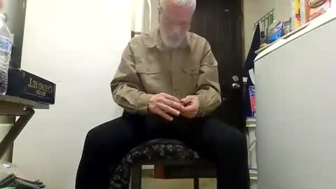 Daddy online show from 04/16/26, 08:53