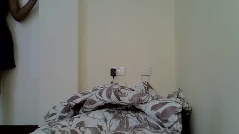 Bantu girl online show from 10/14/25, 08:15