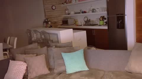 Snapshot of sexyalliekay chatting on 07/06/26, 05:59 Sexy GILF Allie Kay online show from 07/06/26, 05:59