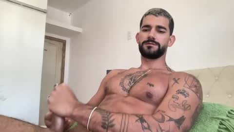 Snapshot of sexyasaf1018 chatting on 07/15/26, 12:10 Asaf online show from 07/15/26, 12:10