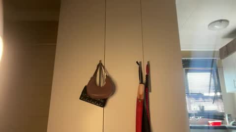 sexyasszeeee online show from 03/27/26, 09:10