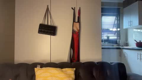 sexyasszeeee online show from 03/28/26, 09:20