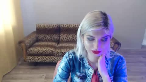 sexybeatriice online show from 01/30/25, 10:19