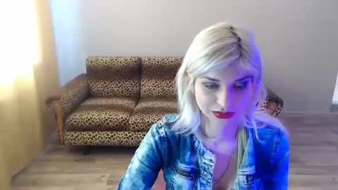 sexybeatriice online show from 02/23/25, 07:11
