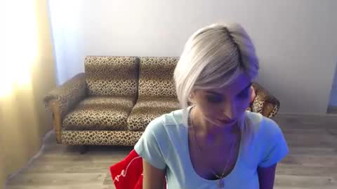 sexybeatriice online show from 09/16/25, 06:25