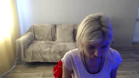 Snapshot of sexybeatriice chatting on 06/11/26, 06:33 sexybeatriice online show from 06/11/26, 06:33