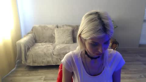 Snapshot of sexybeatriice chatting on 06/30/26, 06:14 sexybeatriice online show from 06/30/26, 06:14