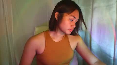 sexybeatrix_ online show from 09/29/25, 04:17