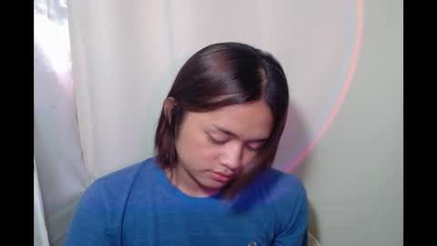 sexybeatrix_ online show from 11/10/25, 08:24