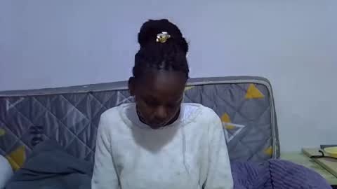 Snapshot of sexybeiby1 chatting on 02/21/26, 02:01 sexybeiby1 online show from 02/21/26, 02:01