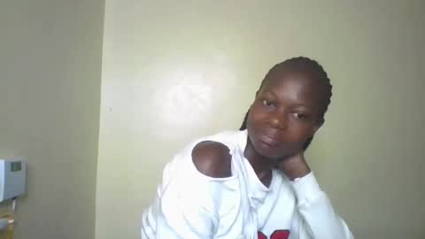 Snapshot of sexybilha483 chatting on 03/05/25, 12:38 Sexybilha483 online show from 03/05/25, 12:38