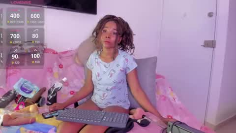 Snapshot of sexybrunnetem chatting on 07/01/26, 09:22 sofia online show from 07/01/26, 09:22