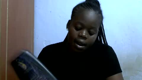 Snapshot of sexycarina254 chatting on 01/21/25, 11:34 sexycarina254 online show from 01/21/25, 11:34