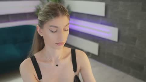 Celline online show from 06/19/26, 05:34