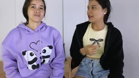 chanell and yina online show from 04/06/26, 01:23