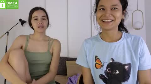 chanell and yina online show from 05/13/26, 01:41