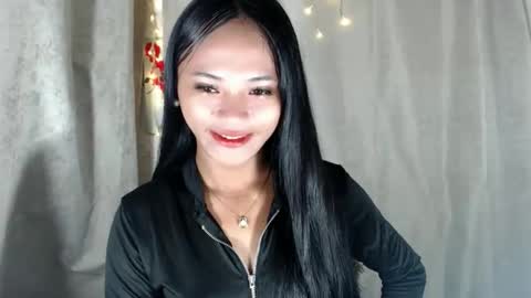 Miss Cheng online show from 10/02/25, 12:06