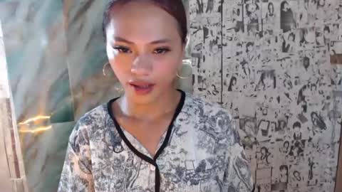 Miss Cheng online show from 04/16/26, 05:08