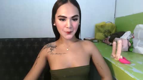 pretty Cheska online show from 05/27/26, 08:11