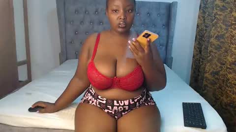 Snapshot of sexychocco_ chatting on 01/08/25, 09:21 sexychocco online show from 01/08/25, 09:21