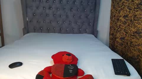 Snapshot of sexychocco_ chatting on 01/17/25, 08:02 sexychocco online show from 01/17/25, 08:02