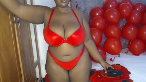 Snapshot of sexychocco_ chatting on 02/16/25, 06:54 sexychocco online show from 02/16/25, 06:54