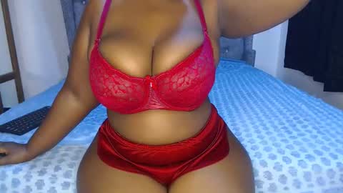 Snapshot of sexychocco_ chatting on 09/29/25, 07:46 sexychocco online show from 09/29/25, 07:46