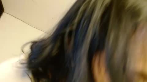 Eva online show from 11/28/25, 03:53