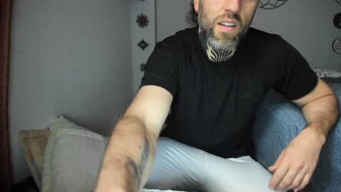 Antonioylola online show from 01/05/25, 12:10