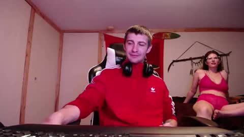 Austin and Megan online show from 11/18/25, 07:40